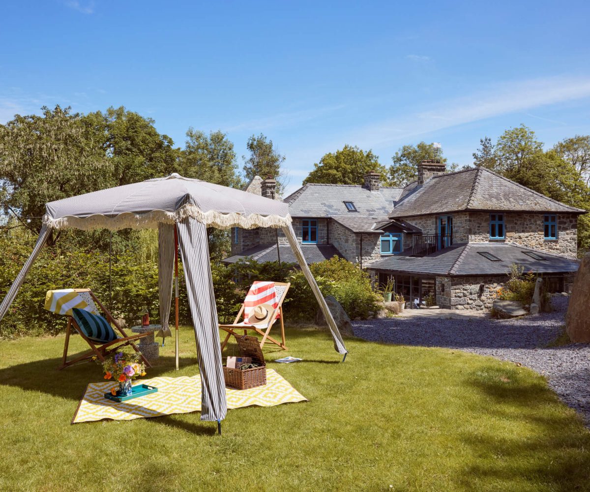 Unique-Country-Reteat-Wales